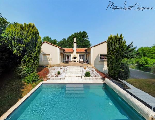 Maison à vendre 6 pièces COULOUNIEIX-CHAMIERS (24) 190 M2 sur terrain 5298 M2