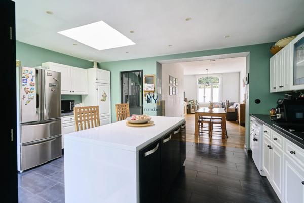 CHARMANTE MAISON FAMILIALE PROCHE DU CENTRE VILLE