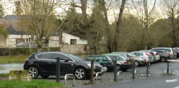 Annexes stationnement