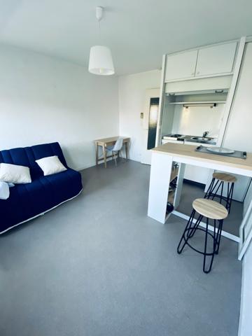 Location Appartement T1 meublé - CAMPUS UNIVERSITAIRE