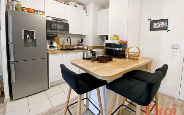 Appartement à vendre    2 pièces • 43,23 m2 Bezons