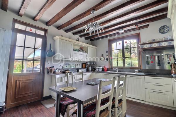 Maison traditionnelle de 187,05 m²