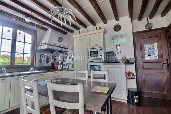 Maison traditionnelle de 187,05 m²