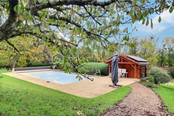 Maison traditionnelle de 187,05 m²