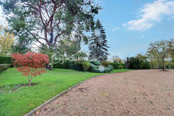 Maison traditionnelle de 187,05 m²