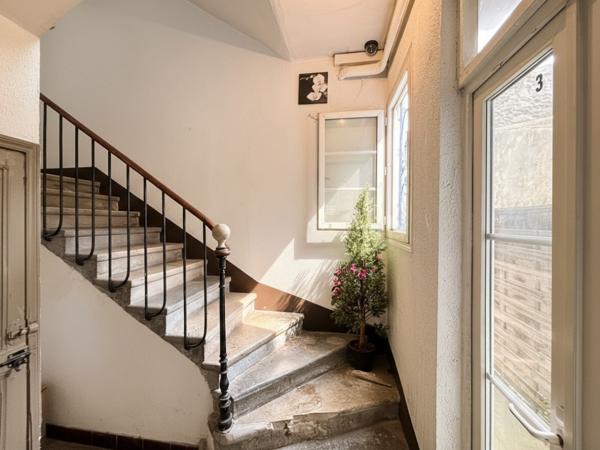 Immeuble 13 pièces - 236 m²