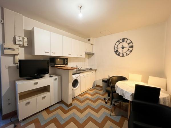 Immeuble 13 pièces - 236 m²