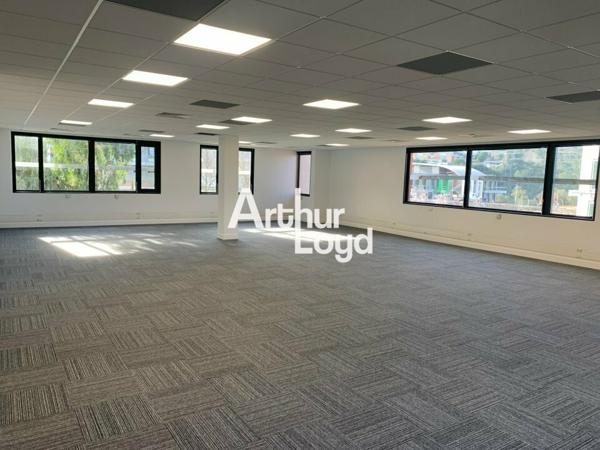 Plateaux de bureaux à louer divisibles dès 36 m²- Sophia Antipolis