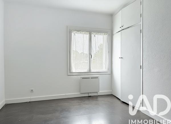 Maison à vendre 11 pièces 185 m² Saint-Privat-des-Vieux