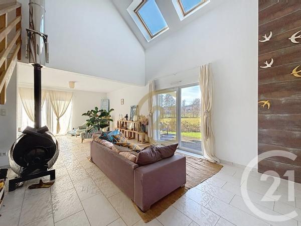 Maison à vendre  6 pièces - 160 m 2   CHAUX  - 90