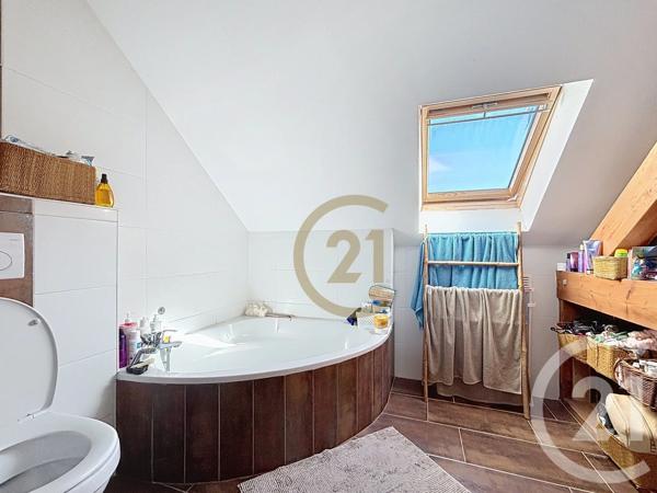 Maison à vendre  6 pièces - 160 m 2   CHAUX  - 90