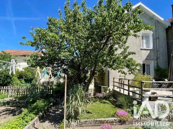 Maison à vendre 5 pièces 86 m² Ruelle-sur-Touvre