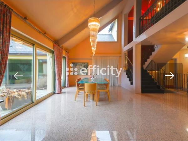 Maison 9 pièces - 300 m² Bien prestige