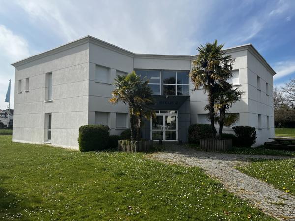 Bureaux à louer à FRANQUEVILLE SAINT PIERRE 76520