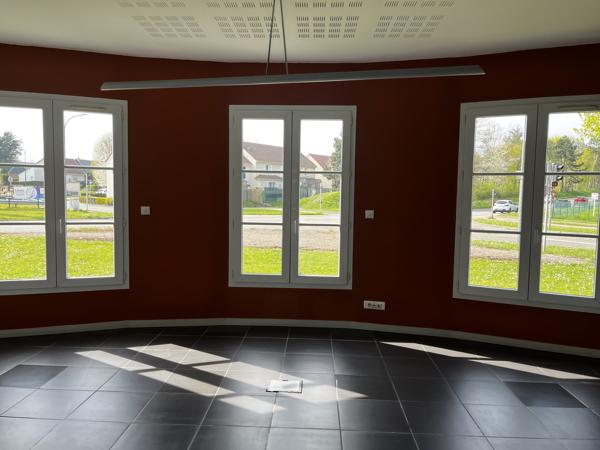 Bureaux à louer à FRANQUEVILLE SAINT PIERRE 76520