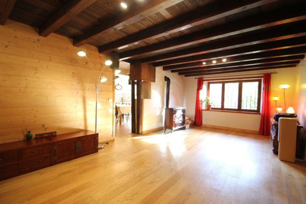 Maison À vendre – Authentique ferme rénovée en habitation – Vue panoramique sur les hauteurs de Thônes(74)