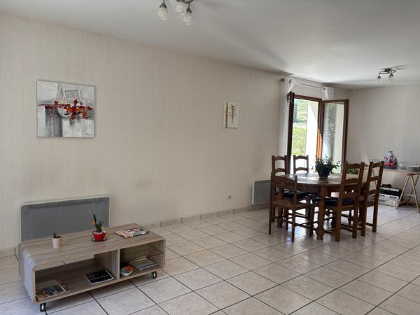 PLAIN PIED 3 piéces AURILLAC (15000) avec terrasse
