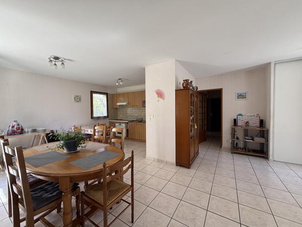 PLAIN PIED 3 piéces AURILLAC (15000) avec terrasse