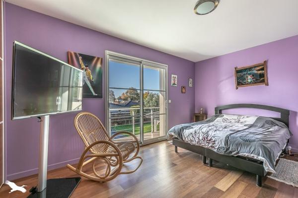 Maison à vendre 653 688 € Saint-Jean-d'Illac 6 p 187 m² DPE C