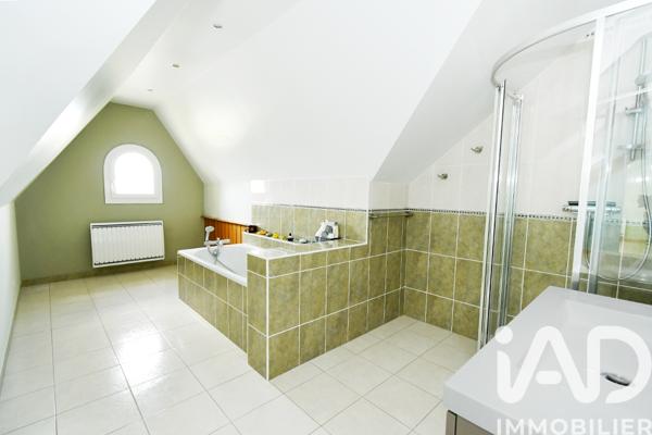 Maison à vendre 6 pièces 164 m² Corbeil-Essonnes