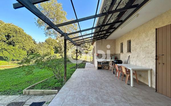 Maison à vendre    4 pièces • 147,75 m2 Roquebrune-sur-Argens