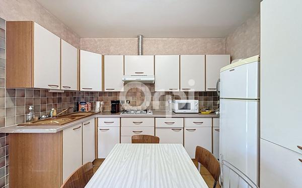 Maison à vendre    4 pièces • 147,75 m2 Roquebrune-sur-Argens