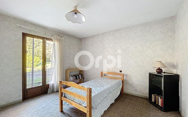 Maison à vendre    4 pièces • 147,75 m2 Roquebrune-sur-Argens