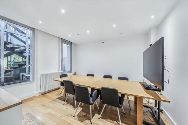 Bureaux à vendre à PARIS 75016