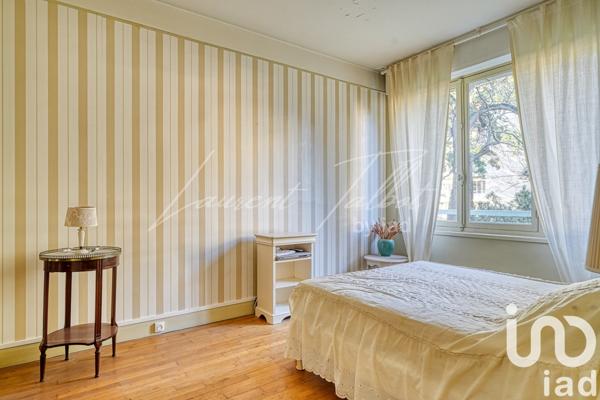 Appartement 3 pièces de 75 m² à Chatou (78400)