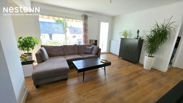 Belle maison Nantaise d'environ 140m² avec 4 chambres, magnifique jardin d'environ 2500m² avec dépendance et accès à la levée.