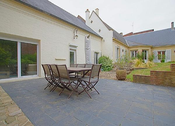 Maison à vendre    6 pièces •  Roye