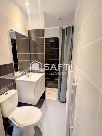 Maison composée de 2 appartements, cour, jardin.