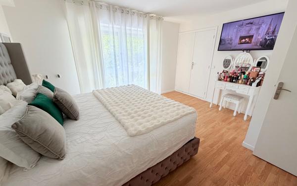 Appartement à vendre    3 pièces • 57 m2 Sevran
