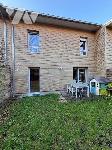 NOUVEAUTÉ ET EXCLUSIVITÉ ÉTUDE TRENTE-CINQ NOTAIRES !

Venez découvrir cette charmante maison...