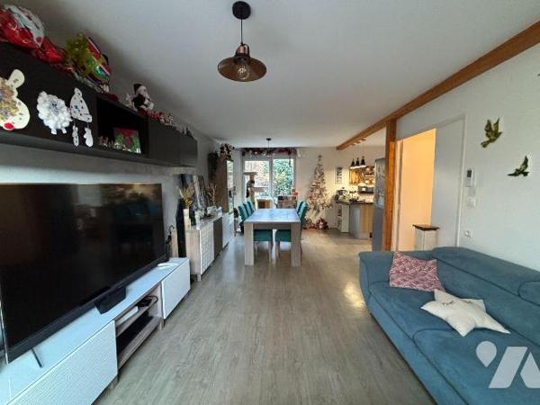 NOUVEAUTÉ ET EXCLUSIVITÉ ÉTUDE TRENTE-CINQ NOTAIRES !

Venez découvrir cette charmante maison...