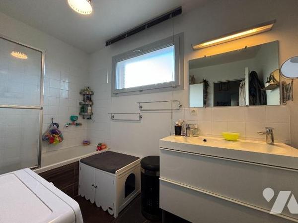 NOUVEAUTÉ ET EXCLUSIVITÉ ÉTUDE TRENTE-CINQ NOTAIRES !

Venez découvrir cette charmante maison...