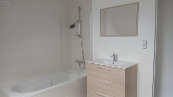 Maison à louer à Redon en Ille-et-Vilaine (35600), ref : 009/1292