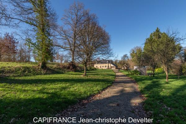 Maison à vendre proche de GORRON (53)maison en pierre 4 chambres sur terrain 1,37 hectare avec garage