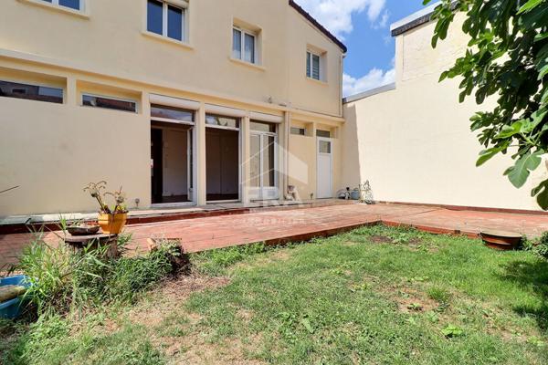 Maison Aubervilliers 7 pièce(s) 174 m2