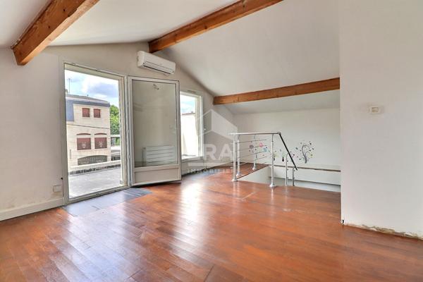 Maison Aubervilliers 7 pièce(s) 174 m2