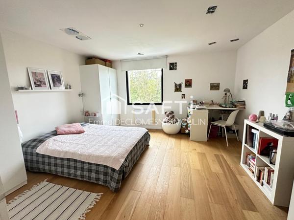 Corps de ferme comprenant grande maison et gîtes indépendants