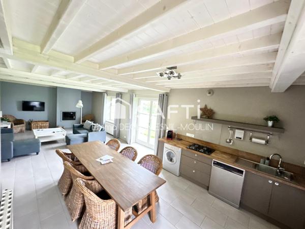 Corps de ferme comprenant grande maison et gîtes indépendants