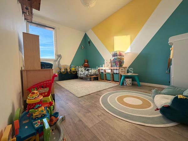 Vente Maison84,02 m² - 5 Pièces - MONTLOUIS SUR LOIRE (37270)