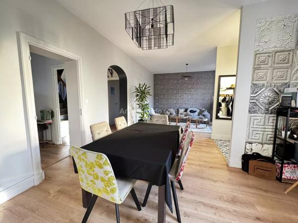Vente Maison 7 pièces 203 m2 à Auray