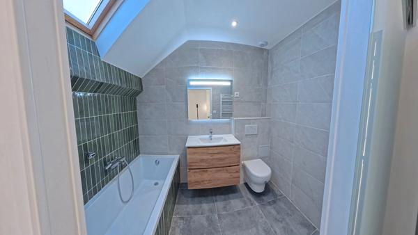 Appartement à vendre 4 pièces SALINS LES THERMES (73) MOUTIERS TARENTAISE 3 VALLEES