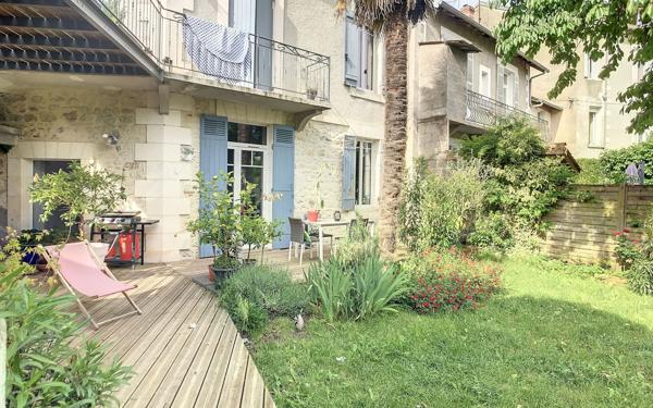 Maison à louer    5 pièces •  Périgueux