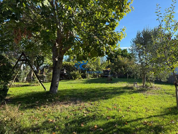 L'HOUMEAU MAISON PLAIN-PIED 3 CHAMBRES, JARDIN, TERRASSE, GARAGE  L houmeau