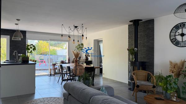 L'HOUMEAU MAISON PLAIN-PIED 3 CHAMBRES, JARDIN, TERRASSE, GARAGE  L houmeau