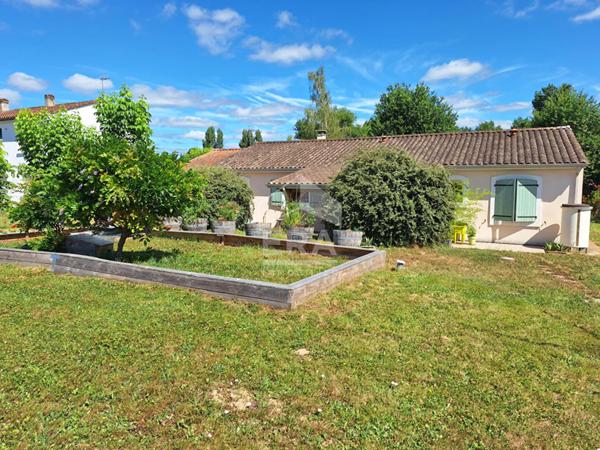 Maison à vendre de plain pied Montpon-Ménestérol 5 pièces 90 m2