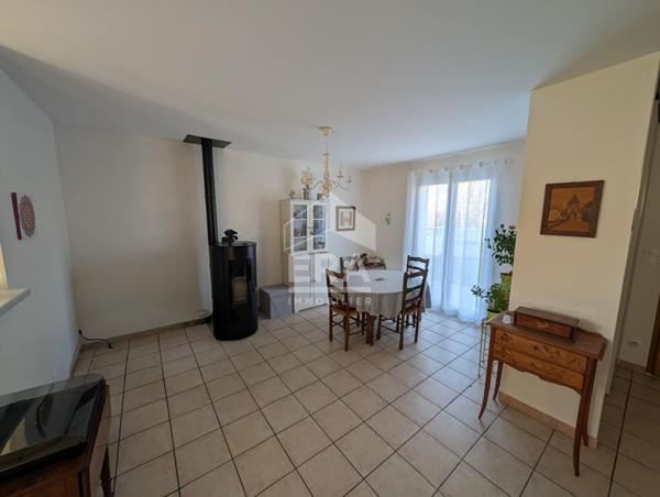 Maison à vendre de plain pied Montpon-Ménestérol 5 pièces 90 m2